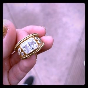 14 karat gold ring